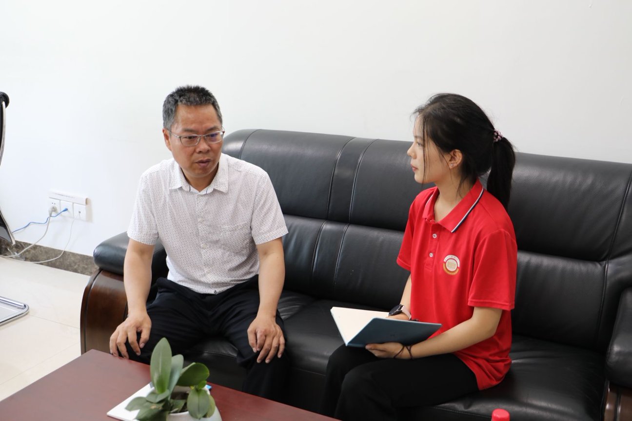 团队在西部矿业集团科技发展有限公司开展访谈调研.jpg 团队在西部矿业集团科技发展有限公司开展访谈调研.jpg